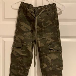American eagle cargo skinny jean in camo print